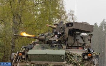 U.S. Army Bradley Fighting Vehicle Simulated Firefight in Estonia (Hedgehog)