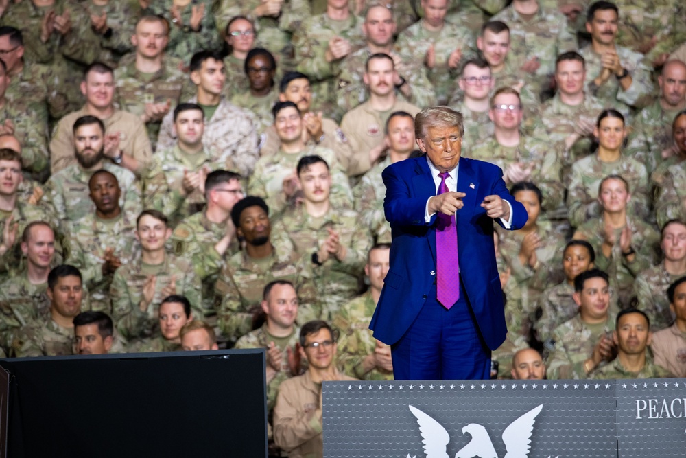 President Trump visits AUAB, 2025
