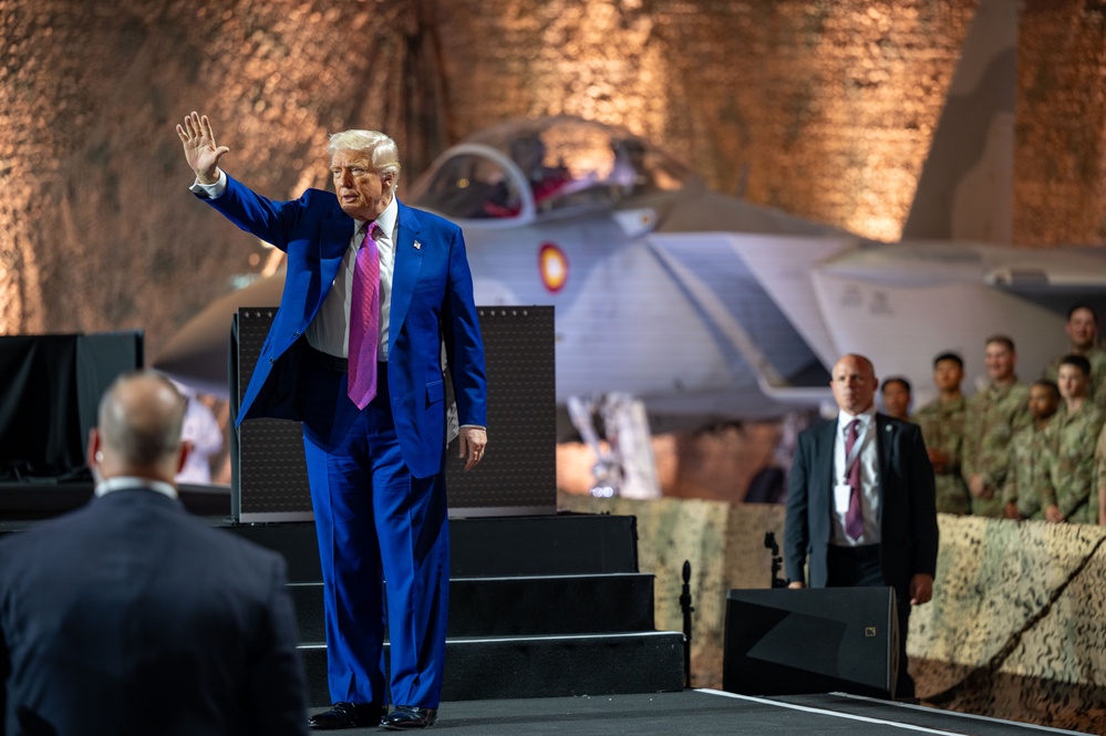 President Trump visits AUAB 2025
