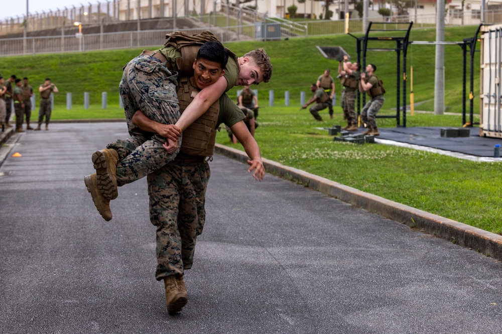 RP3 Antonio Reynoso Leads Physical Training with 3d Reconnaissance Battalion