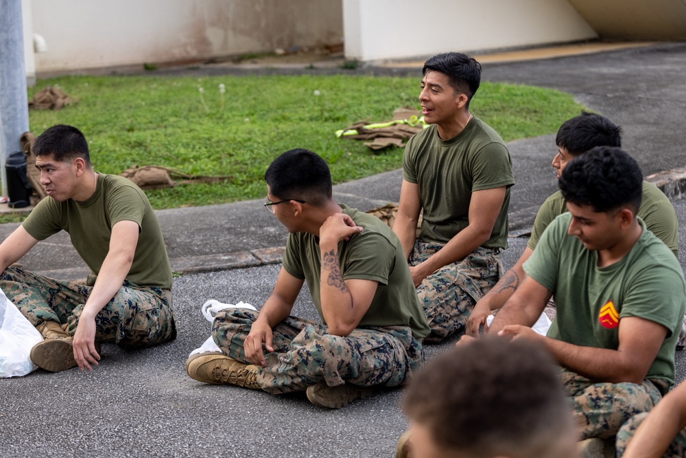 RP3 Antonio Reynoso Leads Physical Training with 3d Reconnaissance Battalion