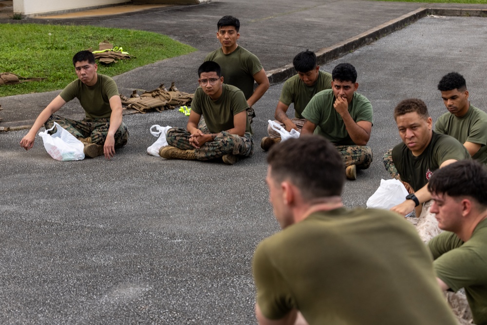 RP3 Antonio Reynoso Leads Physical Training with 3d Reconnaissance Battalion