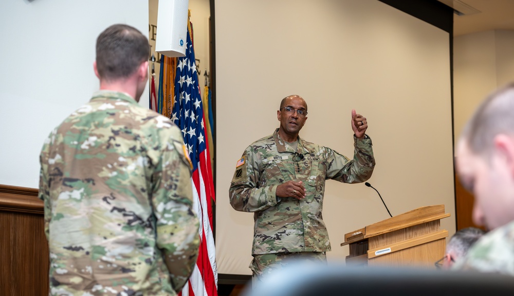 MSCoE protection forum at Fort Leonard Wood highlights importance of command post survivability
