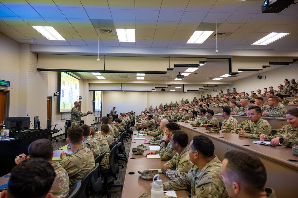 MSCoE protection forum at Fort Leonard Wood highlights importance of command post survivability