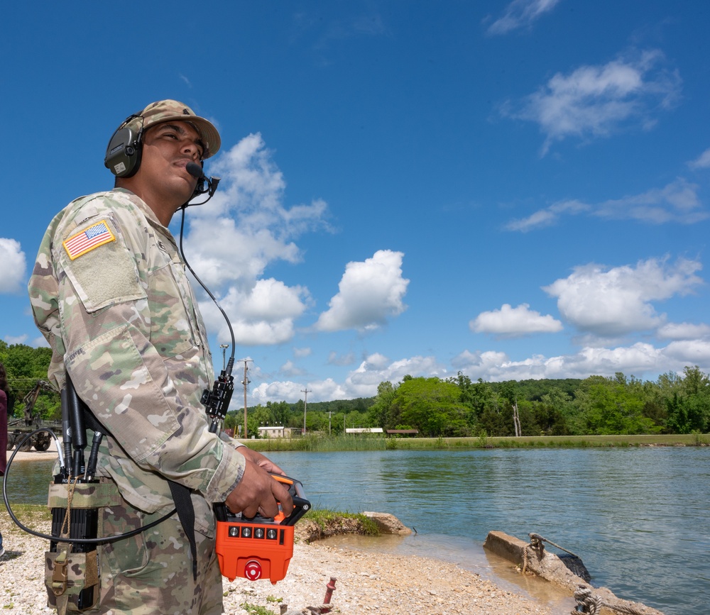 Warfighters put emerging technologies to the test at Fort Leonard Wood