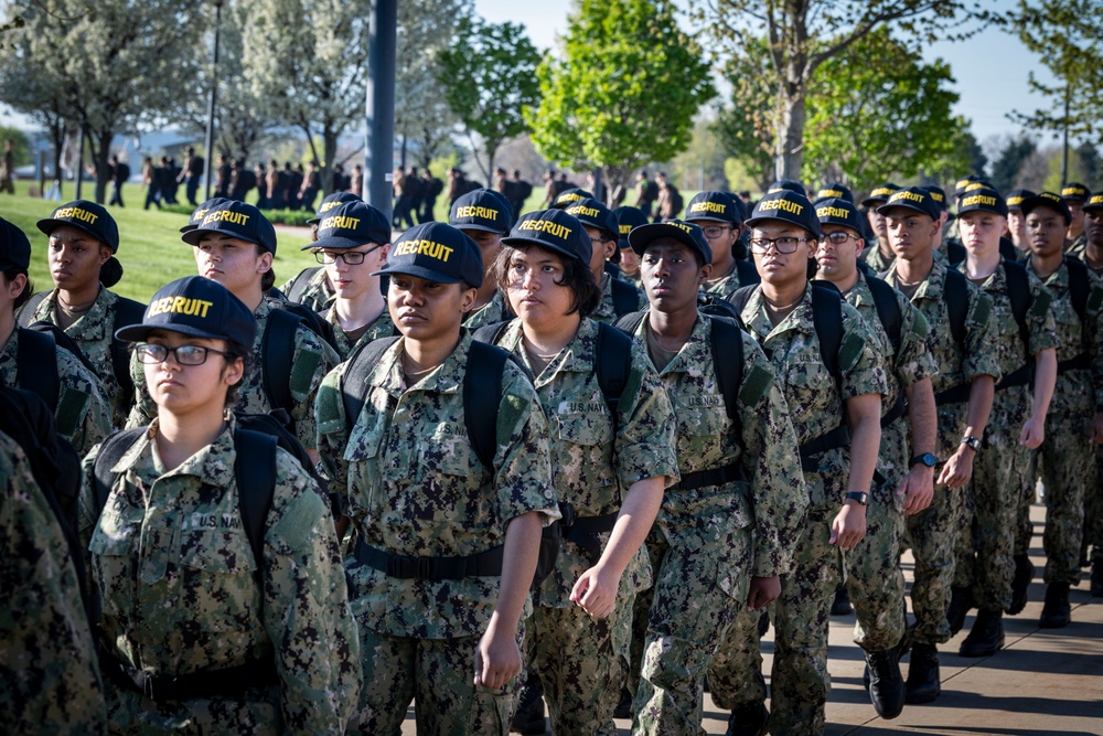 Recruit Division 254 Commissioning Ceremony