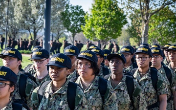 Recruit Division 254 Commissioning Ceremony