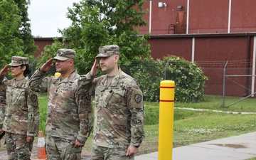 Army Secretary visits cyber brigade 01