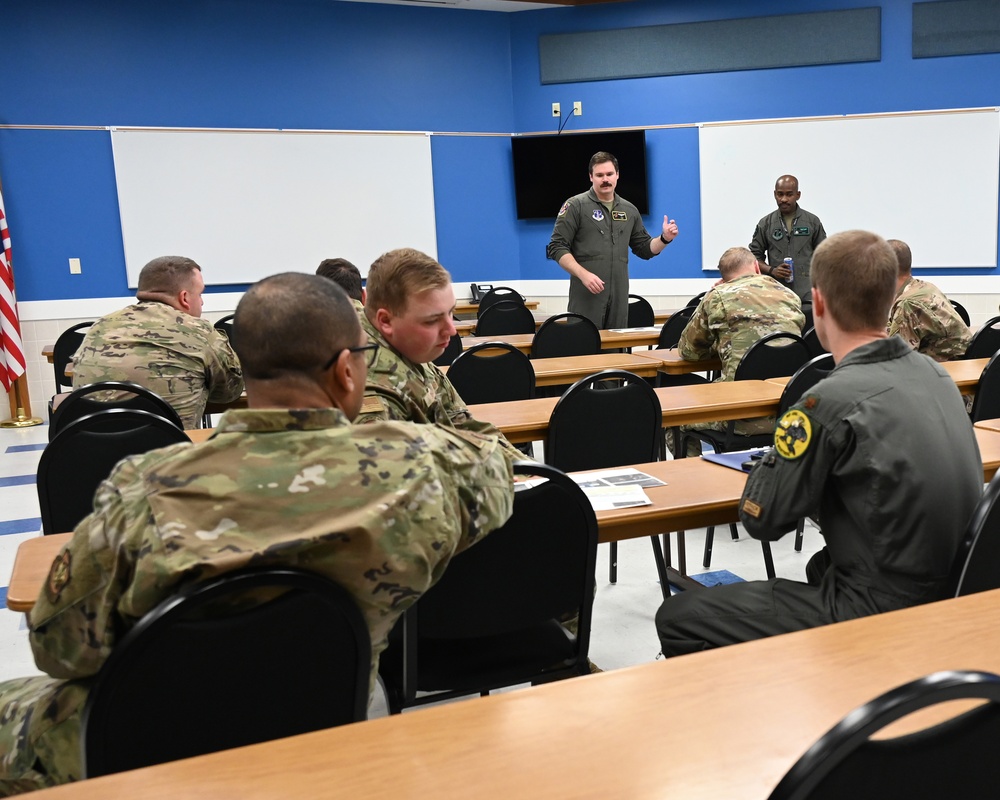 Maryland Air Guard conducts A-10 CSAR training in Wisconsin