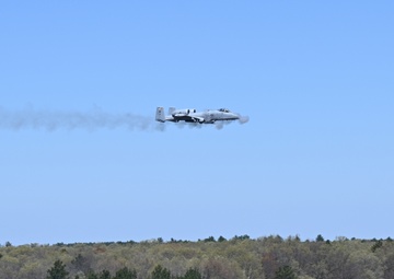 Maryland Air Guard conducts A-10 CSAR training in Wisconsin