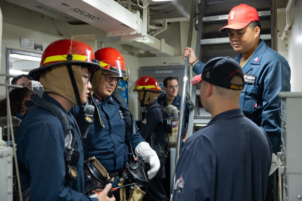 Curtis Wilbur Conducts In-Port Emergency Team Drill