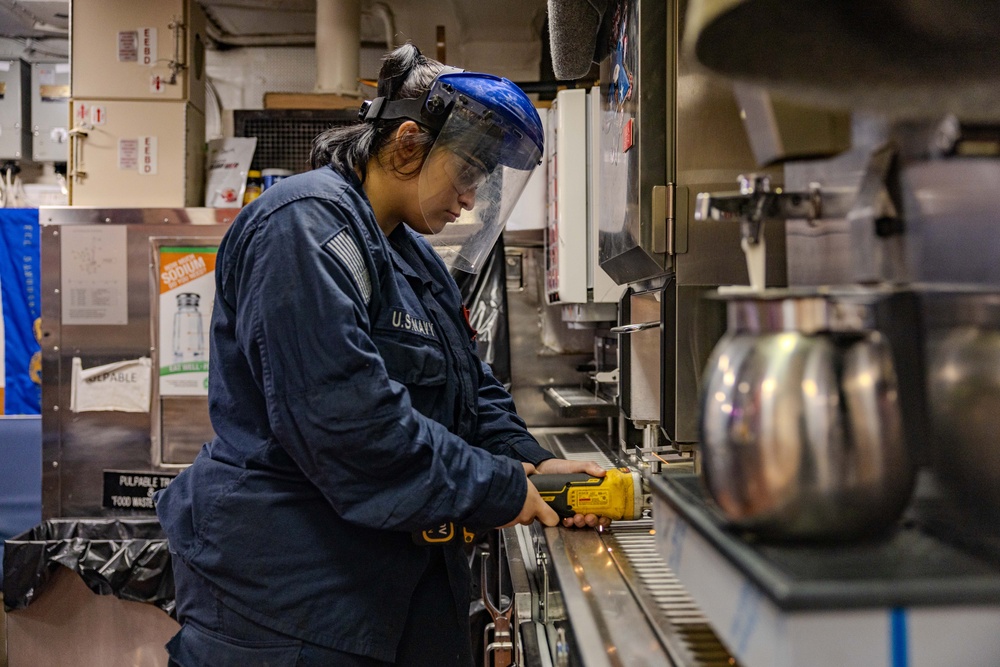Maintenance aboard USS Ralph Johnson