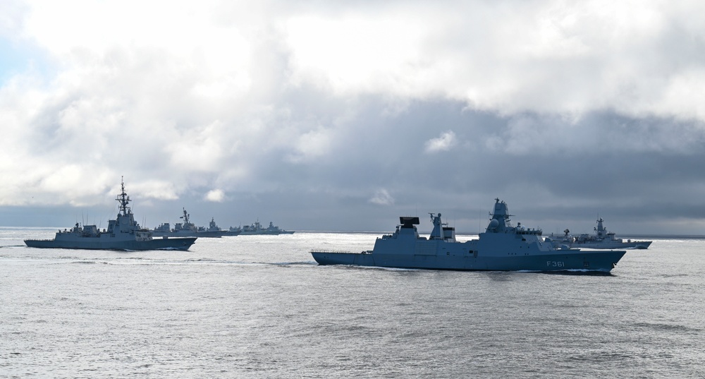 USS Thomas Hudner (DDG 116) Participates in Formidable Shield 2025