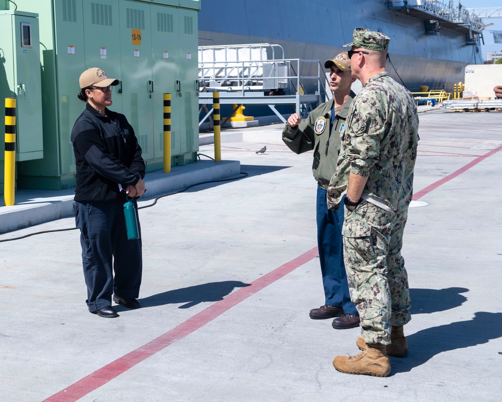 SWOBOSS Visits USS Ashland, USS Anchorage