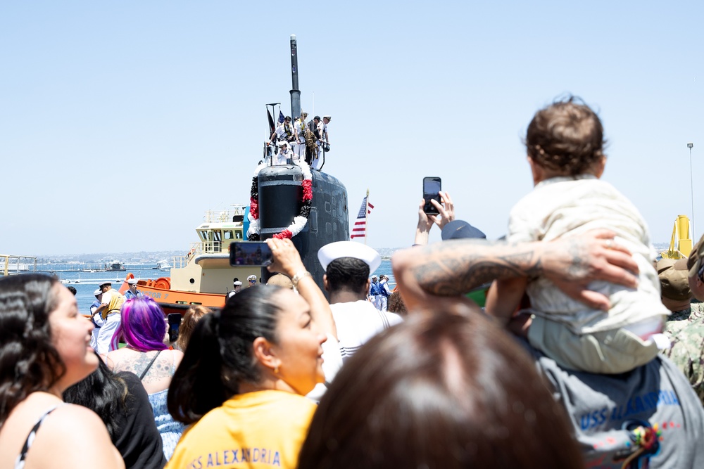 USS Alexandria returns to Naval Base Point Loma following seven-month Pacific Ocean deployment