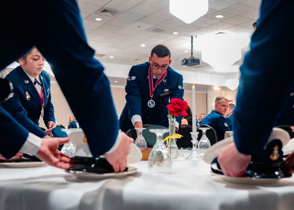 Class 25-Delta Graduates ALS
