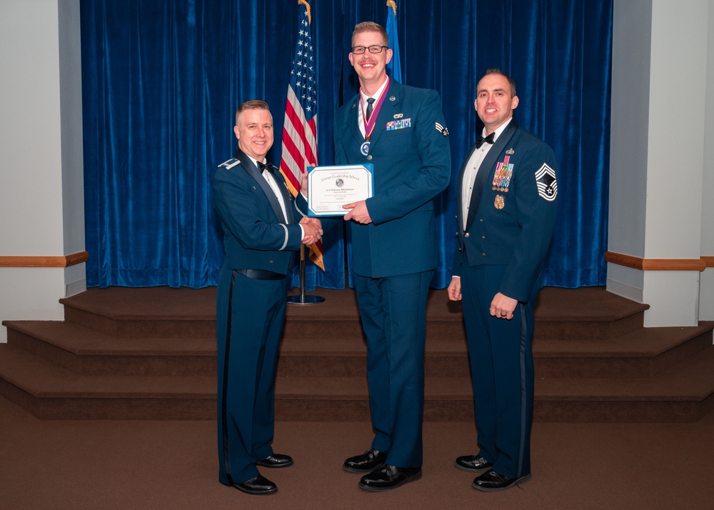 Class 25-Delta Graduates ALS