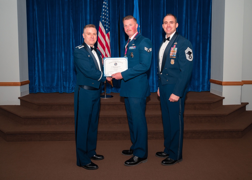 Class 25-Delta Graduates ALS