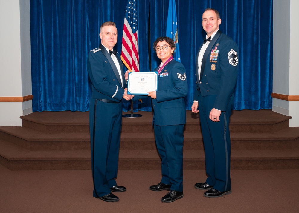 Class 25-Delta Graduates ALS