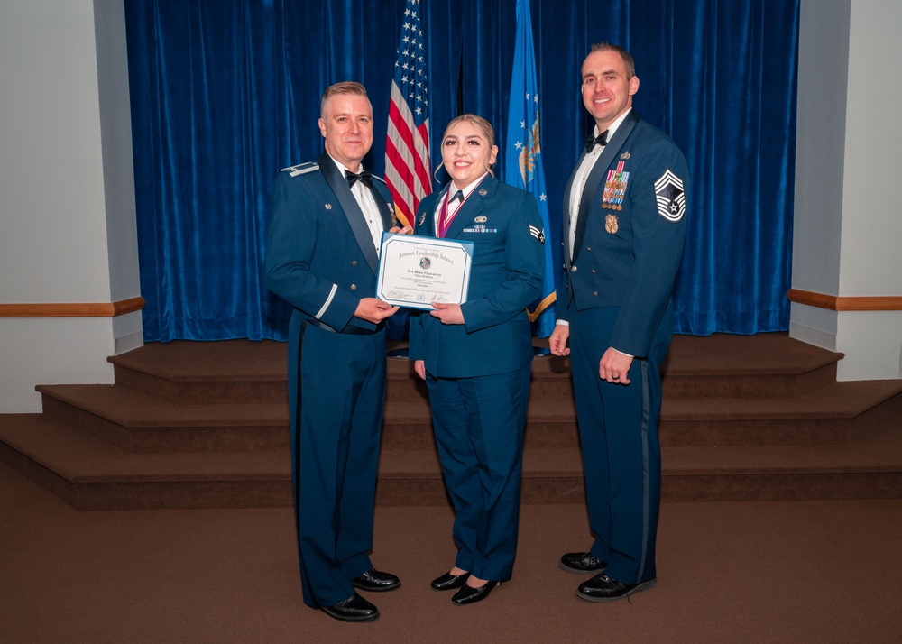 Class 25-Delta Graduates ALS