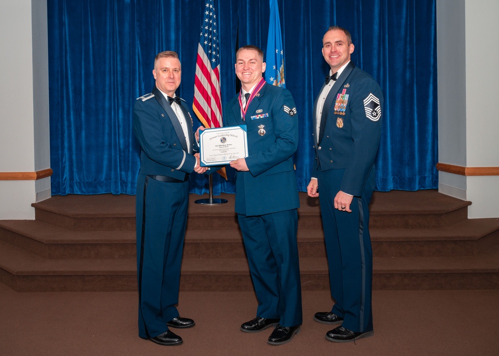 Class 25-Delta Graduates ALS