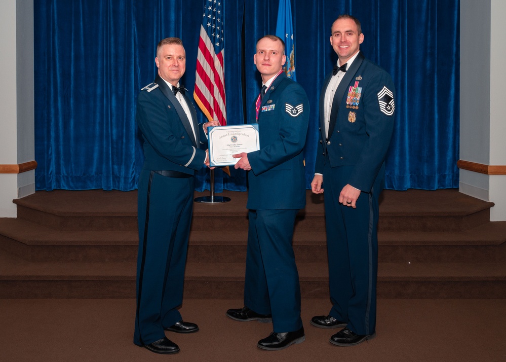 Class 25-Delta Graduates ALS