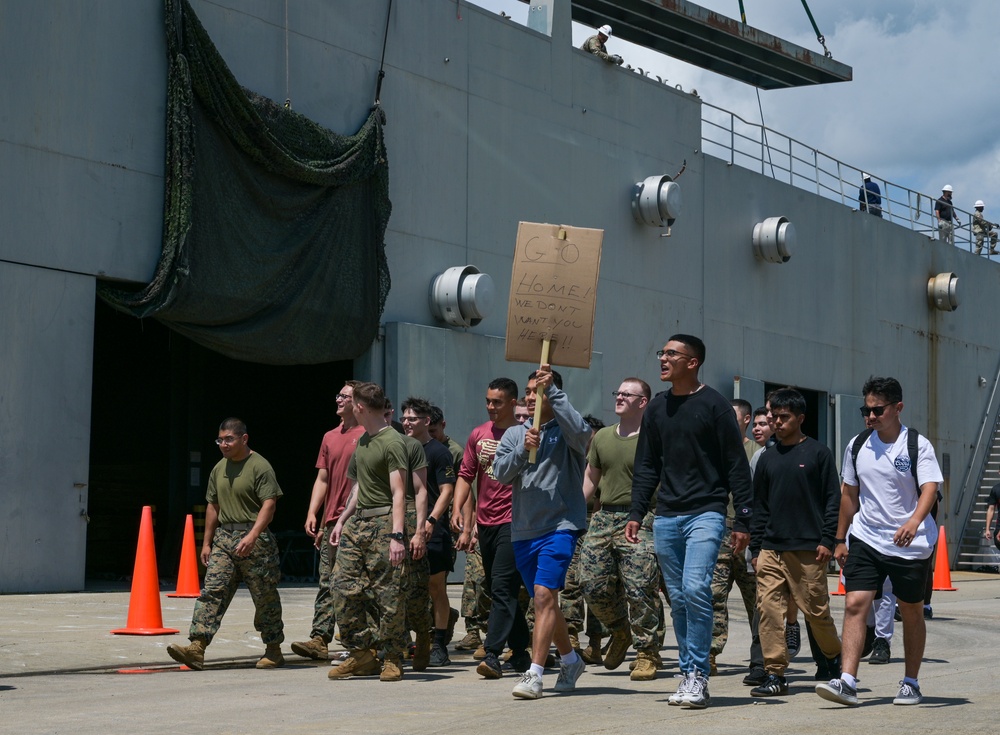 Fleet Anti-Terrorism Security Team Enhances Readiness