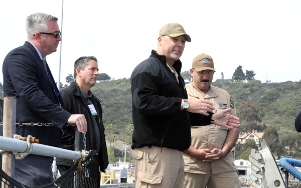 Coronado Mayor Visits USS Greeneville