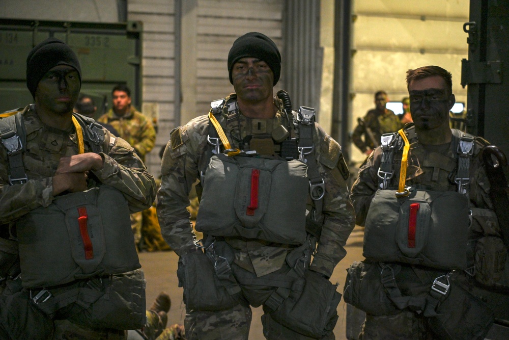 Swift Response 25: Sky Soldiers prepare for Airborne Operation