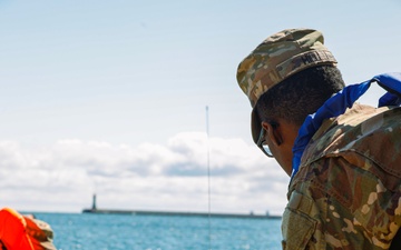 U.S. Navy Seamen and U.S. Army Soldiers Launch USV's for Arcane Thunder 25