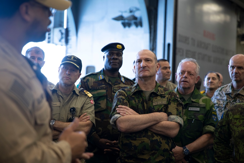 Defense Intelligence Agency U.S. Delegation and Senior Foreign Defense Attaches Tours Tripoli