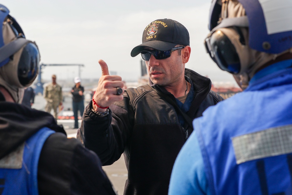 Tripoli Sailors Conduct Flight Deck Fire-Fighting Drill
