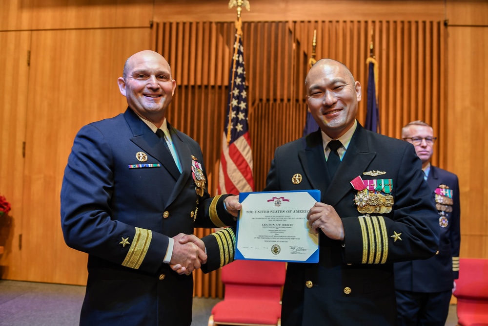 Capt. Nathan Luther Assumes Command of Submarine Squadron 17
