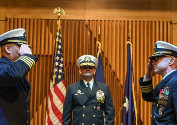 Capt. Nathan Luther Assumes Command of Submarine Squadron 17