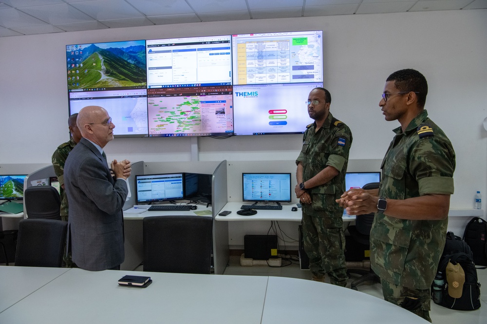 OE25 - Ambassador Robert Scott Visit