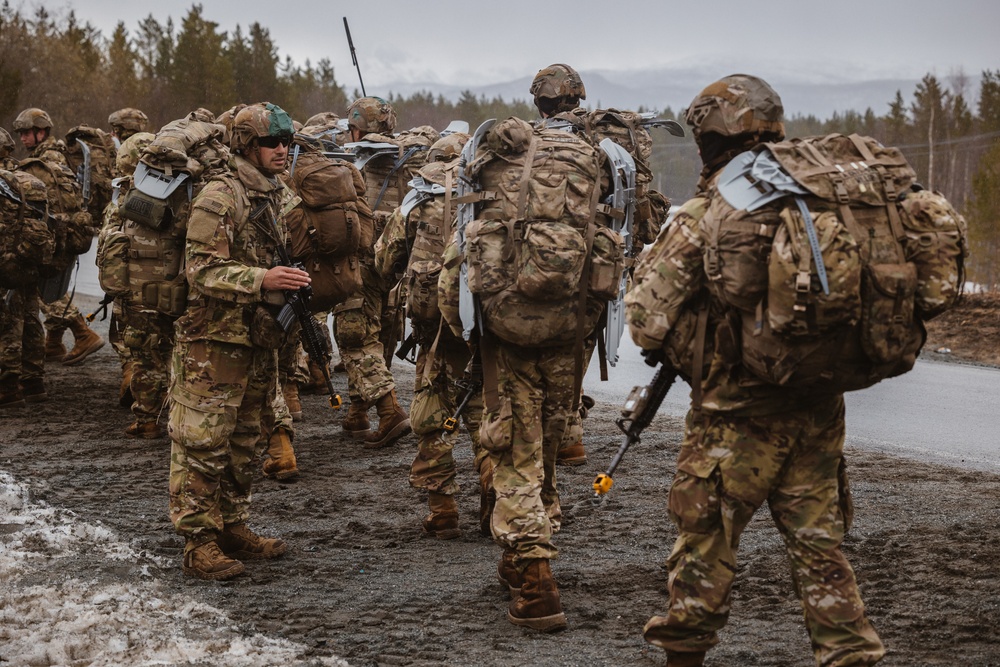 Swift Response 25 | U.S. Marines, 82nd Airborne Division Train with Norwegians in Norway