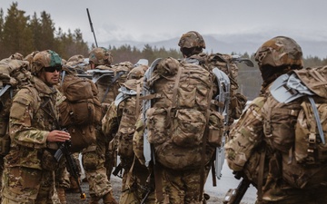 Swift Response 25 | U.S. Marines, 82nd Airborne Division Train with Norwegians in Norway