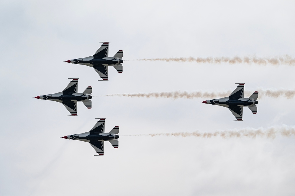 U.S. Air Force Thunderbirds prepare for Power in the Pines 2025
