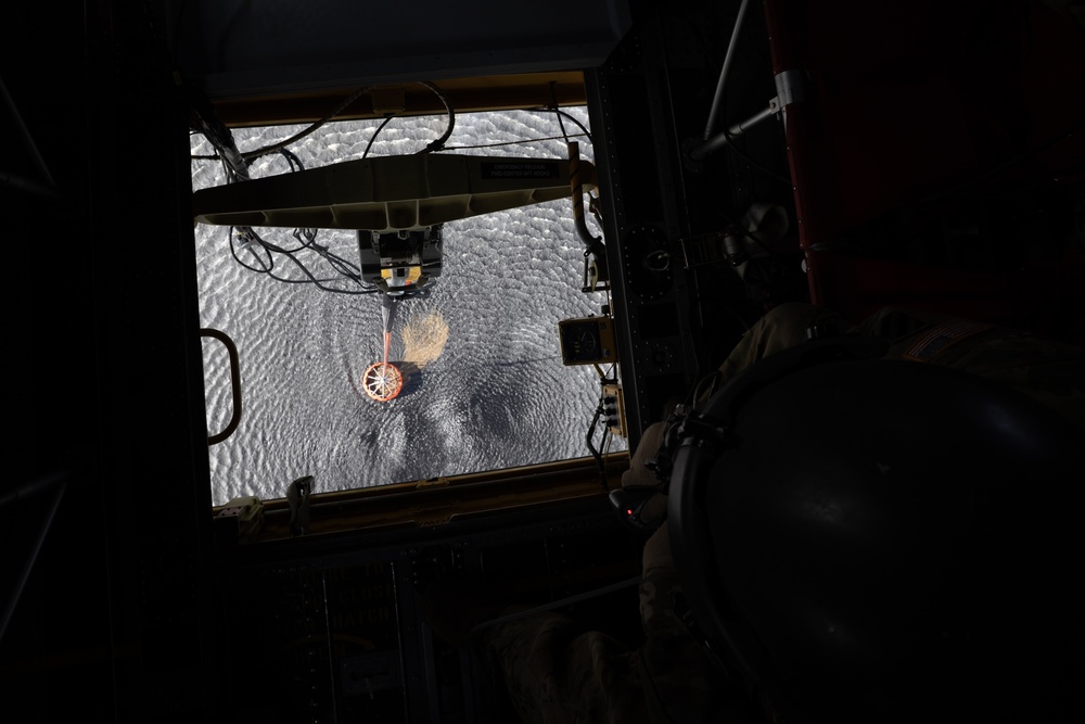 Alaska Army National Guard aviators hone fire suppression skills