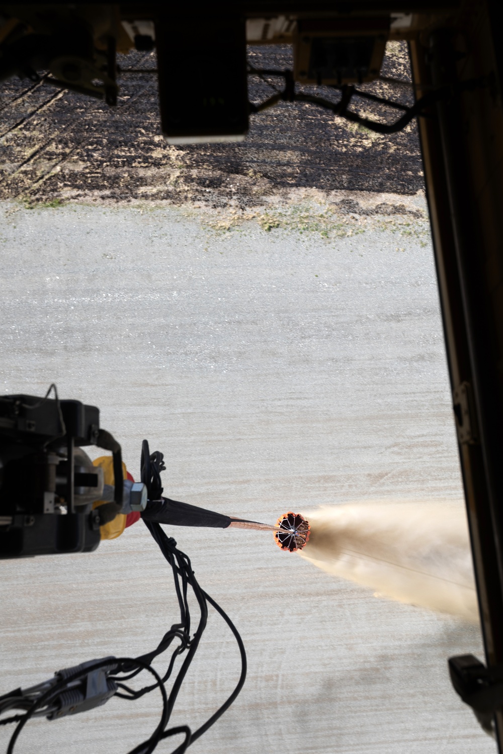 Alaska Army National Guard aviators hone fire suppression skills