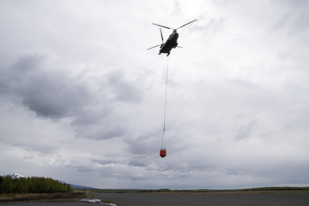 Alaska Army National Guard aviators hone fire suppression skills