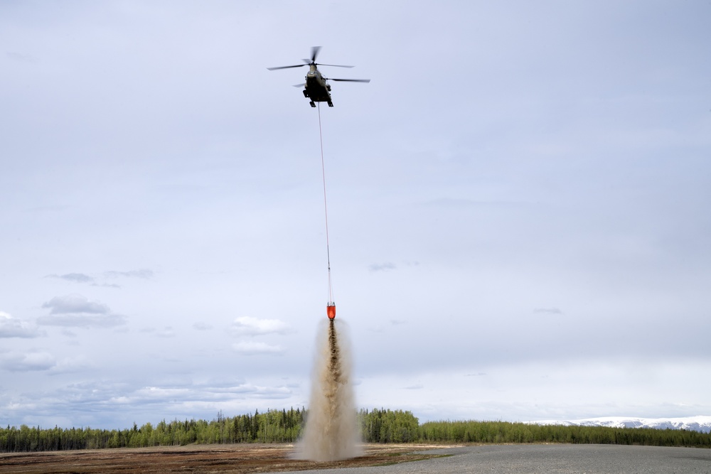 Alaska Army National Guard aviators hone fire suppression skills