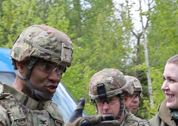 519th Hospital Center Hosts Lithuanian Defense Minister and U.S. Ambassador during HOSPEX visit