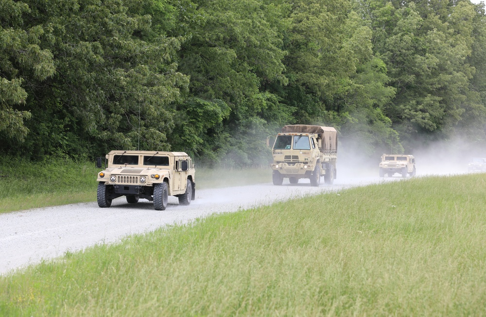 301st HHD embarks on convoy operations and ground-guidance training in VTS-Milan