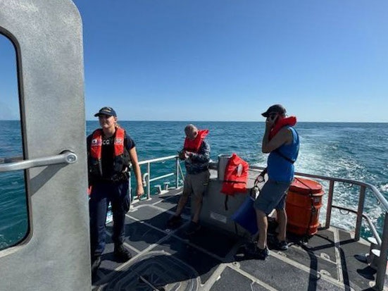 Coast Guard rescues 3 boaters off Fort De Soto