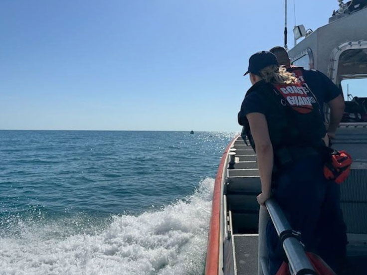 Coast Guard rescues 3 boaters off Fort De Soto