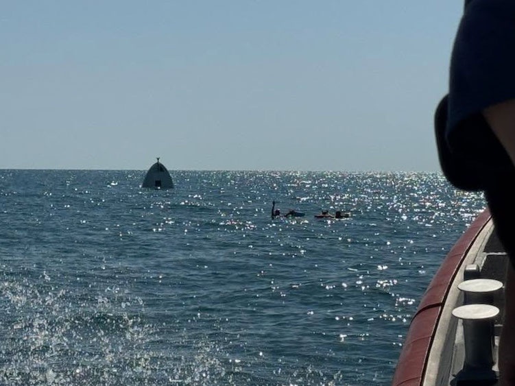Coast Guard rescues 3 boaters off Fort De Soto