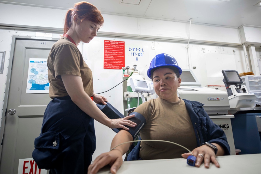 IKE Conducts Maintenance in Naval Station Norfolk