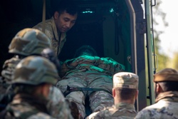 Ready to respond: U.S. forces and NATO partners sharpen medical skills to reinforce joint capabilities [Image 7 of 13]