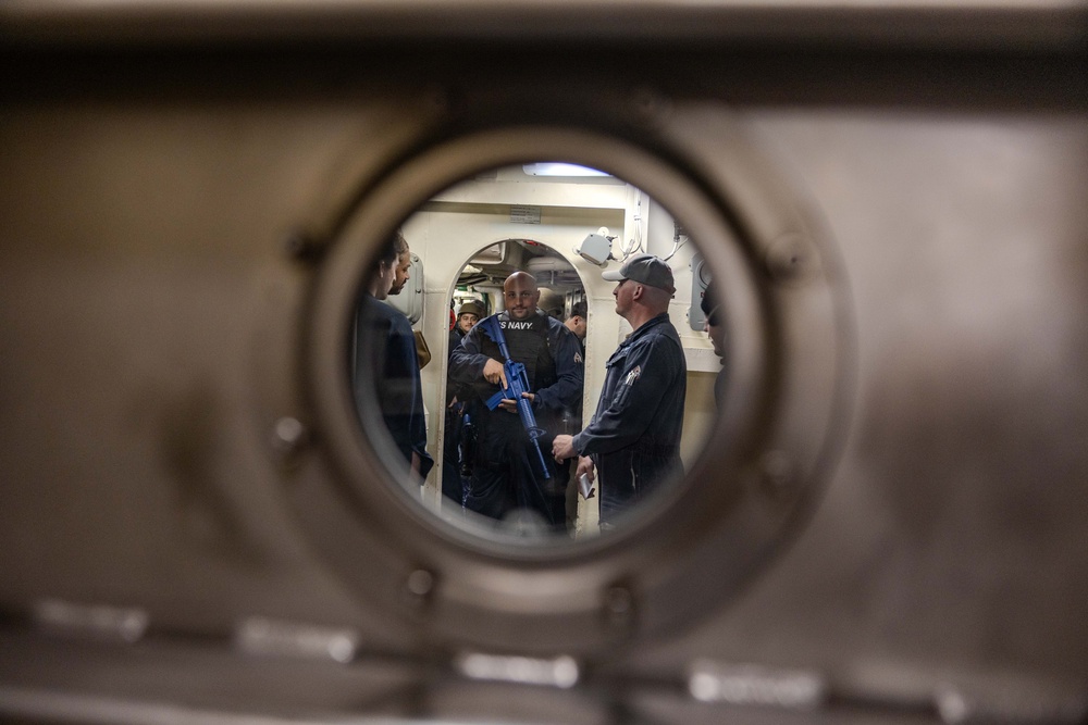 USS Ralph Johnson conducts Anti-terrorism Training while underway in the Indian Ocean